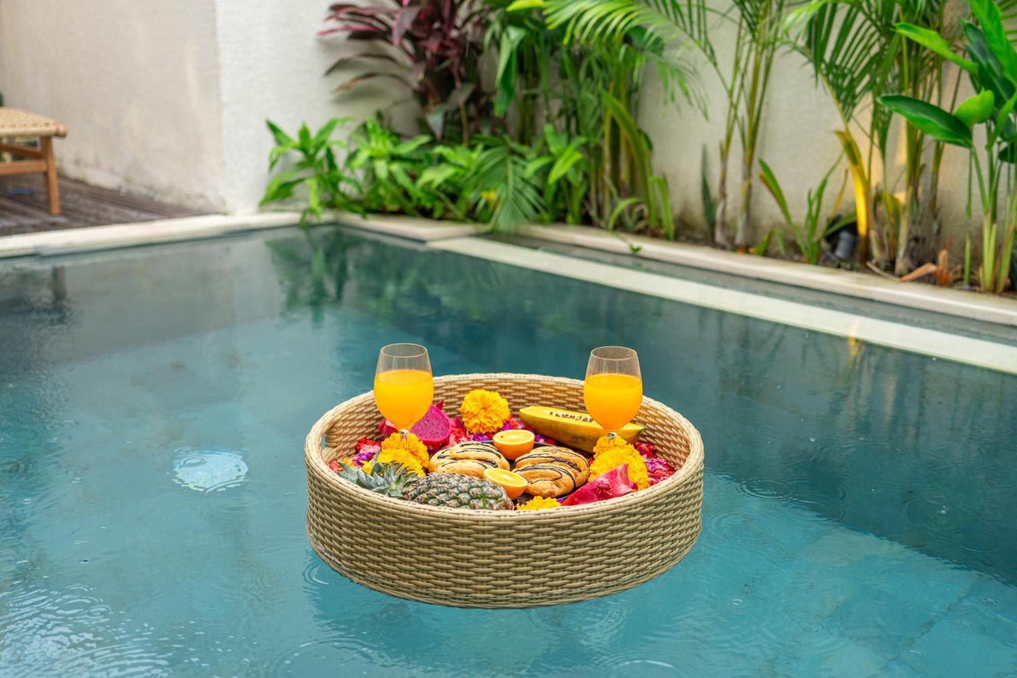 Villa Lecatica - Brand New 2bdr Paradise With Expansive Pool - Your Dream Retreat In Canggu! *