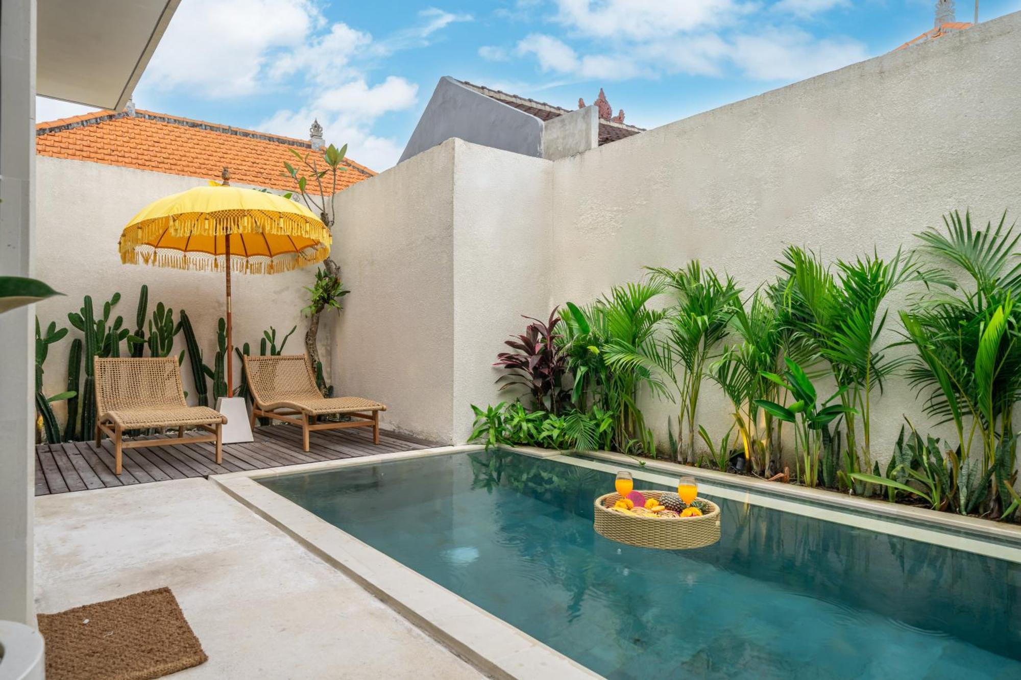 Lecatica - Brand New 2bdr Paradise With Expansive Pool - Your Dream Retreat In Canggu! Villa